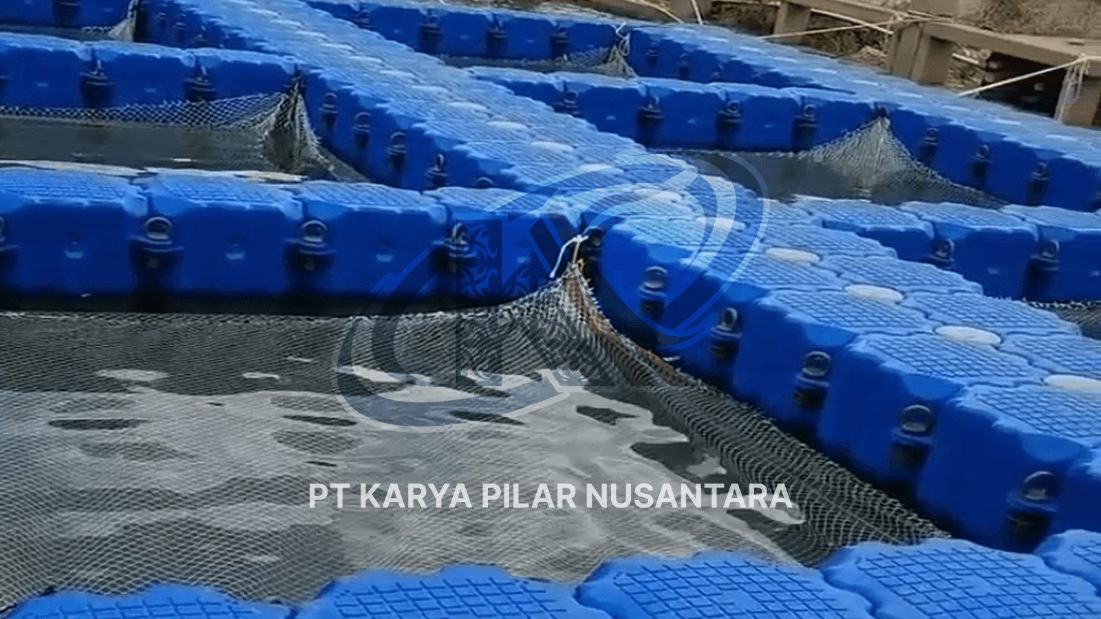 Keramba Apung: Jenis, Struktur, dan Penggunaan Sistem Apung HDPE