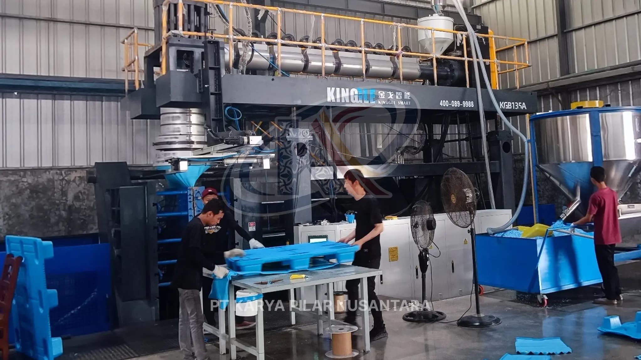 Fasilitas gudang dan produksi PT Karya Pilar Nusantara